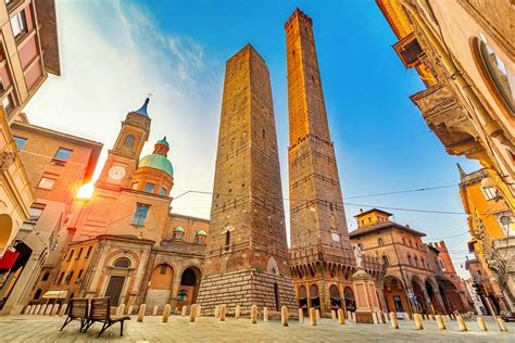 The Top 10 Things To Do And See In Bologna's Centro .